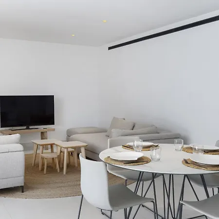 Apartment Exlusive With Garden In Higueron Fuengirola
