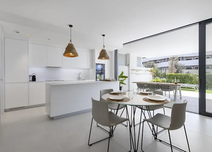 Exlusive With Garden In Higueron Apartment Fuengirola