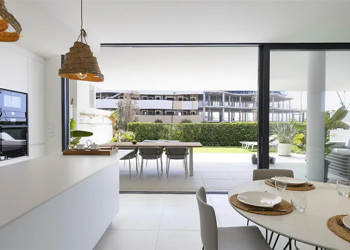 Apartment Exlusive With Garden In Higueron *