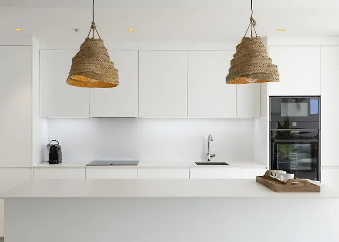 Exlusive With Garden In Higueron *