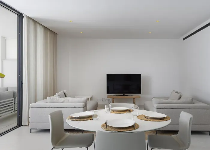 Exlusive With Garden In Higueron * Fuengirola