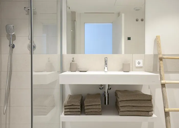 Apartment Exlusive With Garden In Higueron *