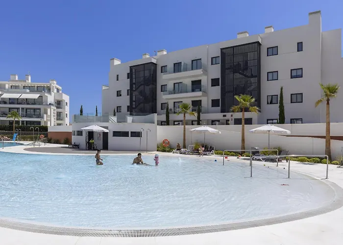 Exlusive With Garden In Higueron Apartment