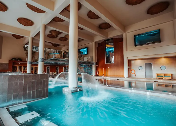 Apartment Exlusive With Garden In Higueron Fuengirola